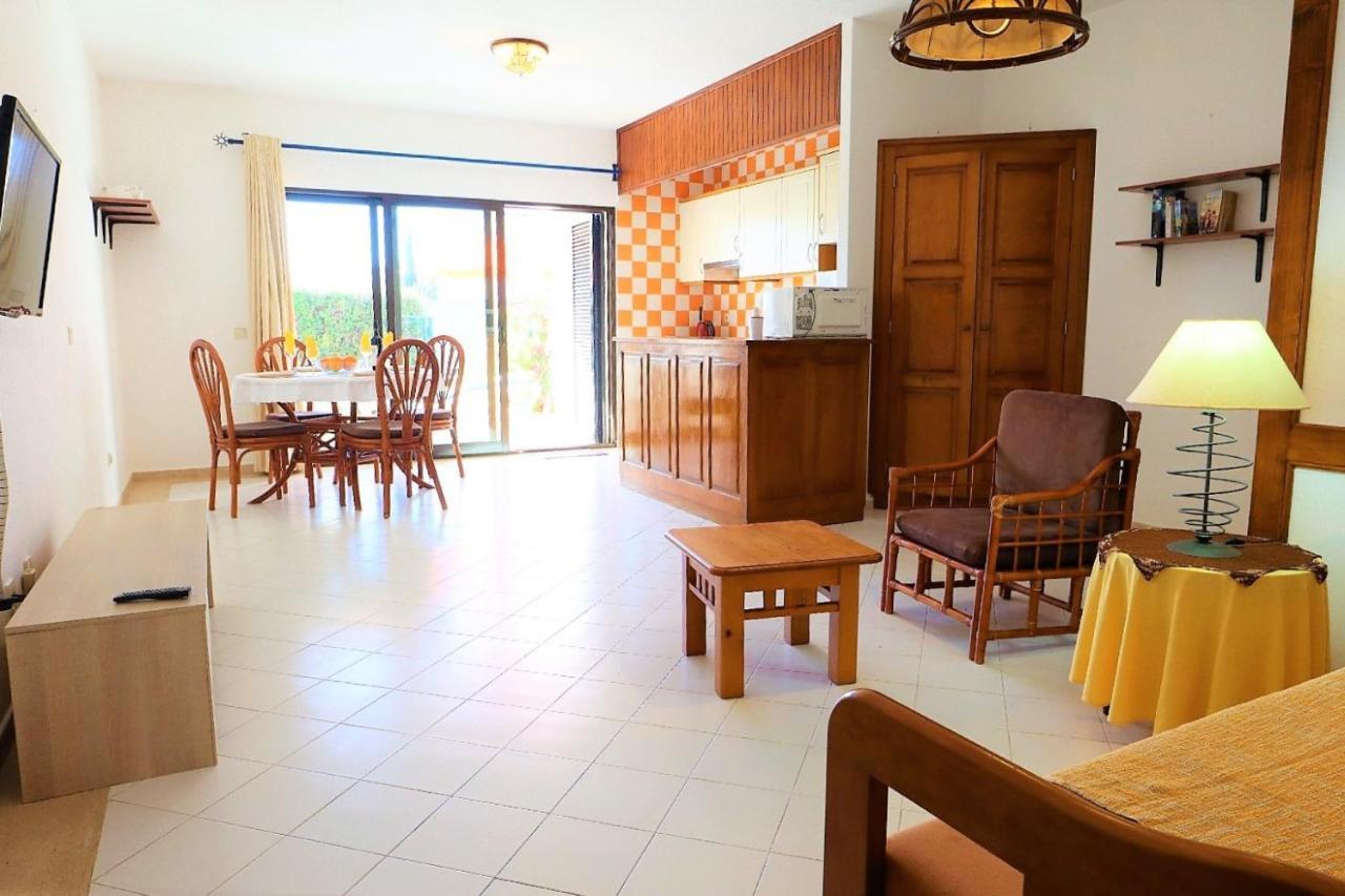 Apartment Aldeia Joinal - Swimming Pool - Free Wifi - By Bedzy Albufeira